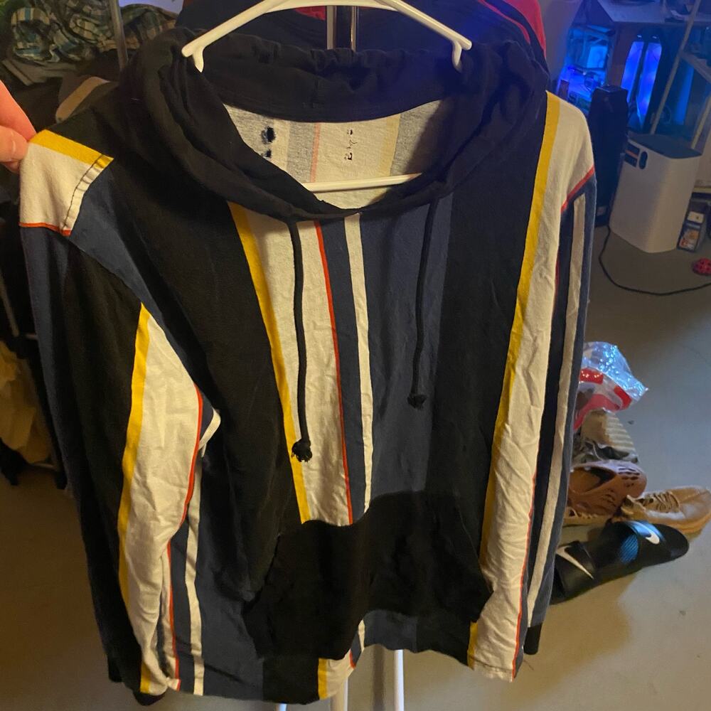 Pacsun Size Medium Hoodie With Small Hole Inside Hood